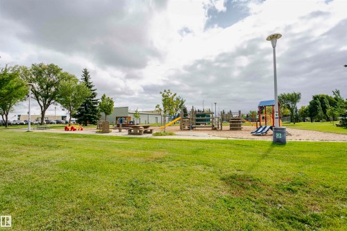 13407 82 Street Nw, Edmonton, AB 