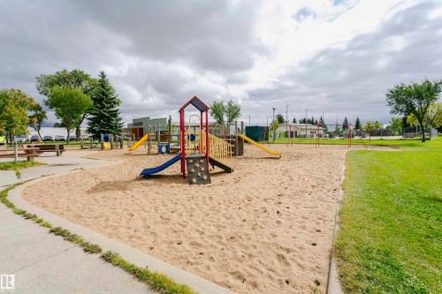 13407 82 Street Nw, Edmonton, AB 