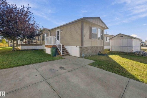 442 Oak Wood Crescent Northwest  Edmonton, AB T6P 0B2