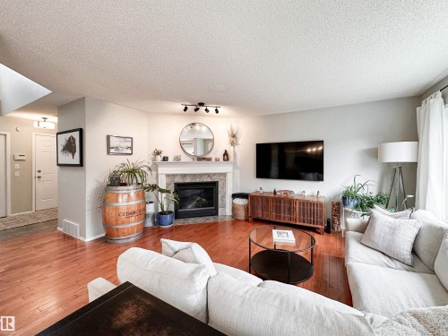 4 Orchid Place, St. Albert, AB 