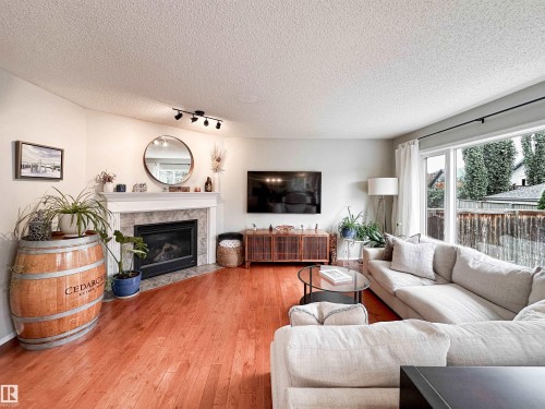 4 Orchid Place, St. Albert, AB 