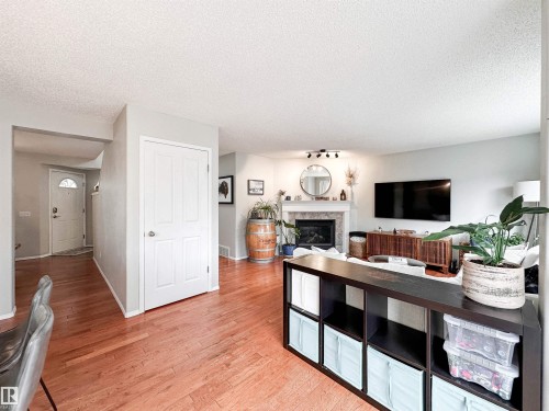 4 Orchid Place, St. Albert, AB 