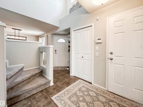 4 Orchid Place, St. Albert, AB 