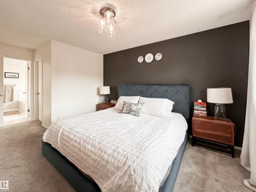 4 Orchid Place, St. Albert, AB 