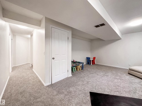 4 Orchid Place, St. Albert, AB 