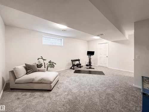 4 Orchid Place, St. Albert, AB 