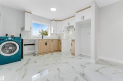 3432 60 Street NW  Edmonton, AB T6L 1E2