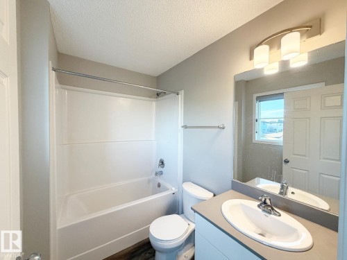 9606 Colak link SW Southwest , Edmonton, AB T6W 5B6 4