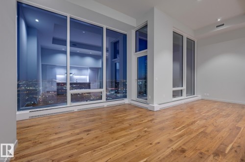 #2302 10360 102 ST NW , Edmonton, AB T5J 0K6 4
