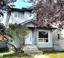 452 GIBB Wynd NW  Edmonton, AB T5T 6W7