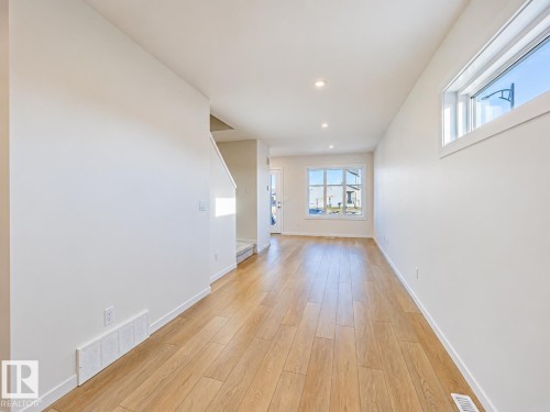17212 4 Street Nw, Edmonton, AB 