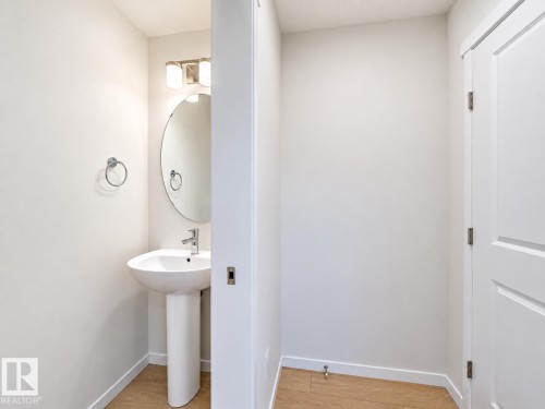 17212 4 Street Nw, Edmonton, AB 