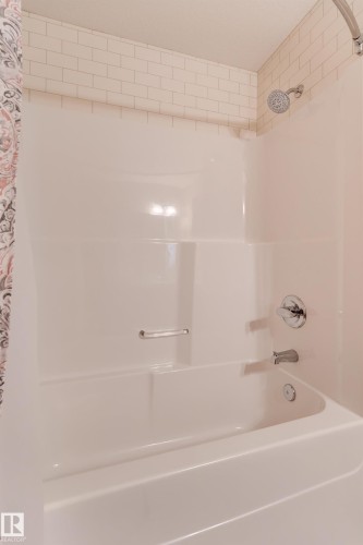 22015 97 Avenue Nw, Edmonton, AB 