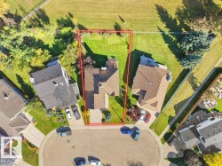 Huge lot! 8240 sqft - 