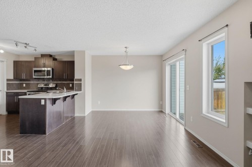 17015 120 Street Nw, Edmonton, AB 