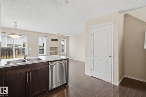 17015 120 Street Nw, Edmonton, AB 