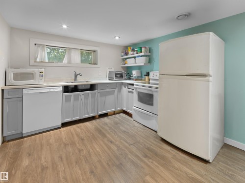 11142 71 Avenue Nw, Edmonton, AB 