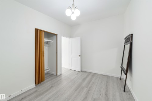 24 Valleyview Crescent Nw, Edmonton, AB 