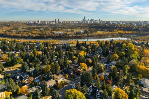 24 Valleyview Crescent Nw, Edmonton, AB 