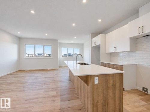 19511 30 Avenue Nw, Edmonton, AB 