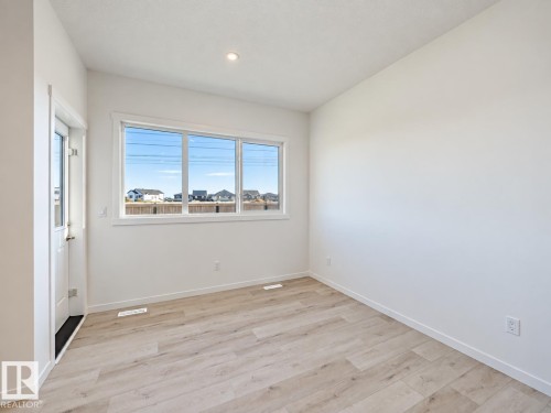 19511 30 Avenue Nw, Edmonton, AB 