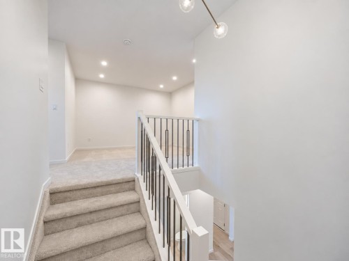 19511 30 Avenue Nw, Edmonton, AB 