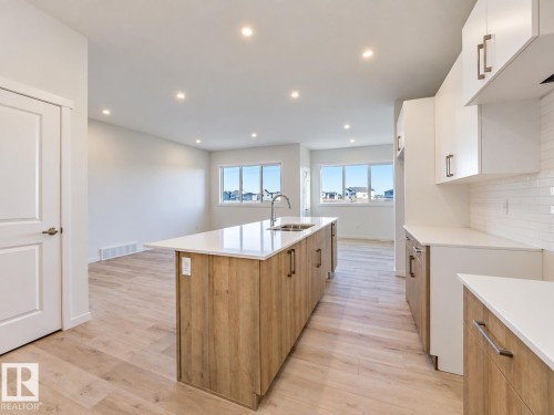 19552 30 Avenue Nw, Edmonton, AB 