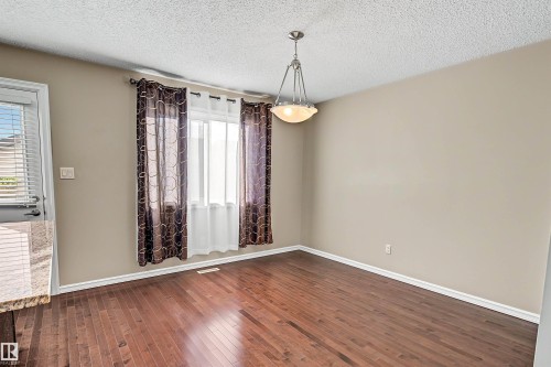 7062 Cardinal Way Sw, Edmonton, AB 