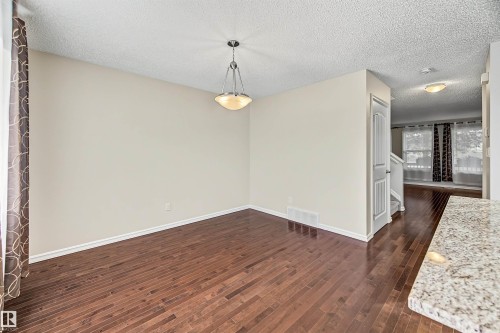 7062 Cardinal Way Sw, Edmonton, AB 