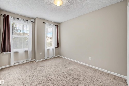 7062 Cardinal Way Sw, Edmonton, AB 