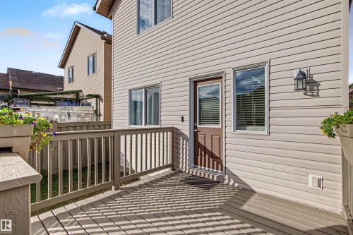 7062 Cardinal Way Sw, Edmonton, AB 