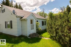 1029 TWP ROAD 522  Rural Parkland County, AB T7X 1X8