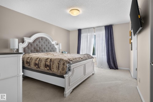 2835 Duke Crescent Sw, Edmonton, AB 