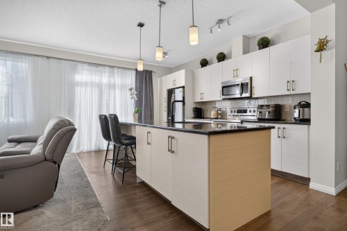 2835 Duke Crescent Sw, Edmonton, AB 