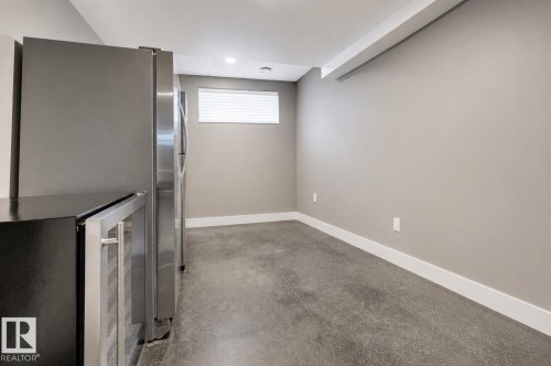 10615 135 Street Nw, Edmonton, AB 