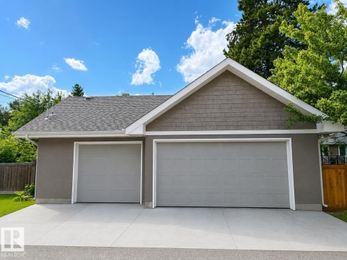 10615 135 Street Nw, Edmonton, AB 