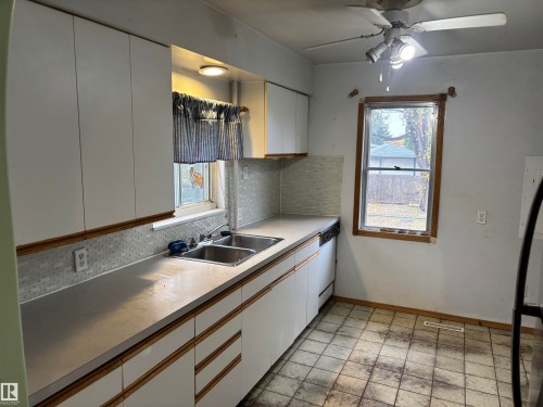 Additional content - 7623 130 Avenue Nw, Edmonton, AB 