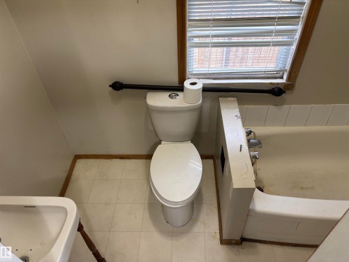 Additional content - 7623 130 Avenue Nw, Edmonton, AB 