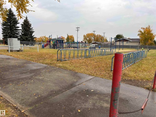 Additional content - 7623 130 Avenue Nw, Edmonton, AB 