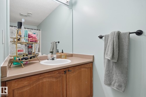 71 Newmarket Way, St. Albert, AB 