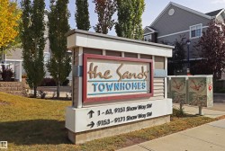 #32 9151 SHAW WY SW  Edmonton, AB T6X 1W7