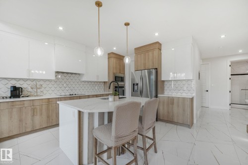 6608 51 Avenue, Beaumont, AB 