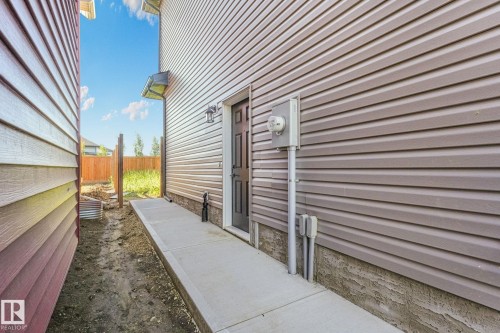 6608 51 Avenue, Beaumont, AB 