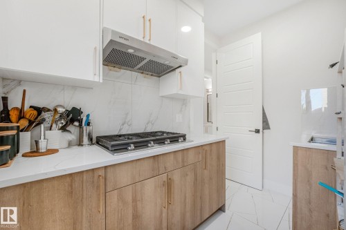 6608 51 Avenue, Beaumont, AB 