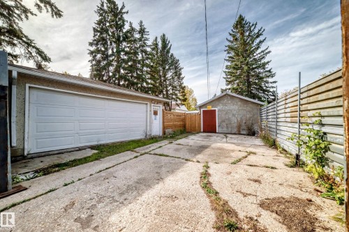 9605 157 Street Nw, Edmonton, AB 