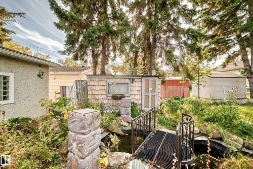 9605 157 Street Nw, Edmonton, AB 