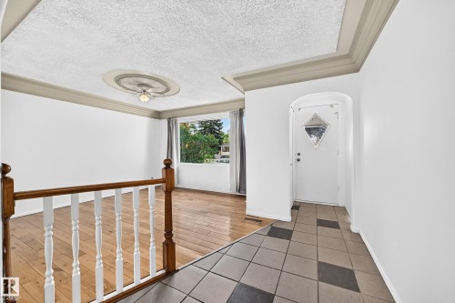 9605 157 Street Nw, Edmonton, AB 