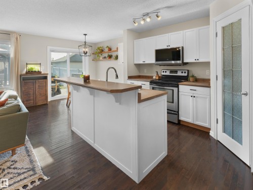 1175 36 Avenue Nw, Edmonton, AB 
