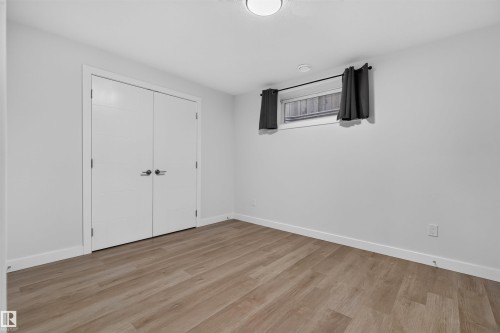 1304 Barnes Close Sw, Edmonton, AB 