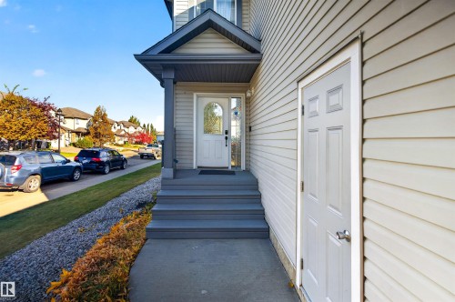 1304 Barnes Close Sw, Edmonton, AB 
